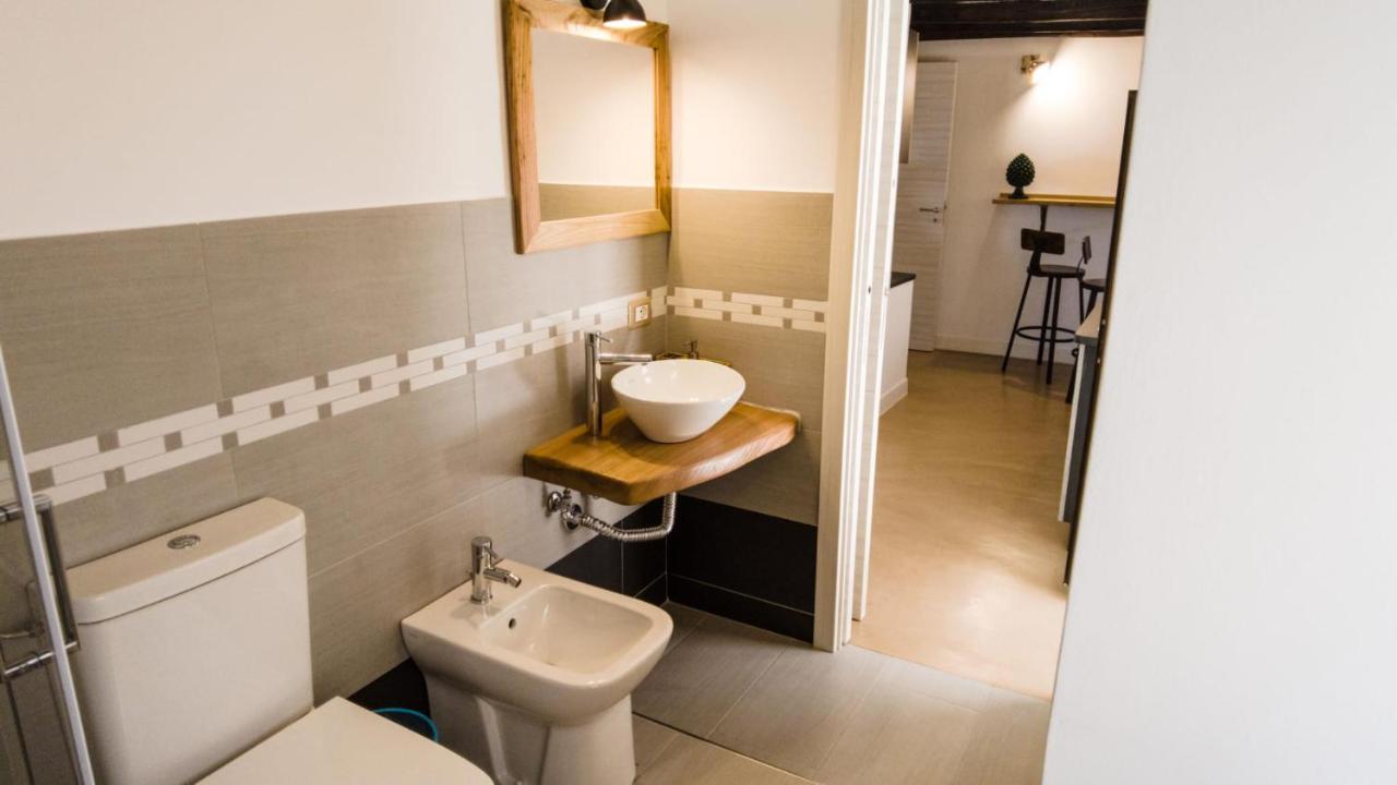 111 Apartments & Rooms Patti Eksteriør billede