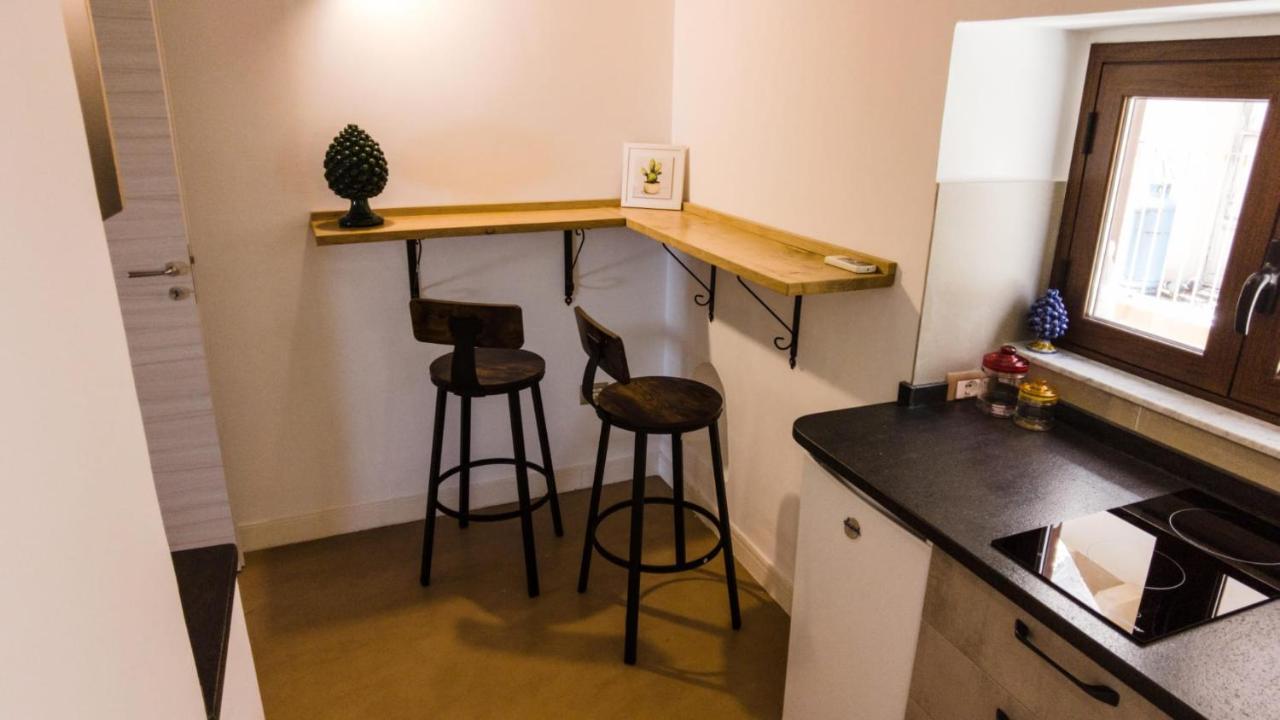 111 Apartments & Rooms Patti Eksteriør billede